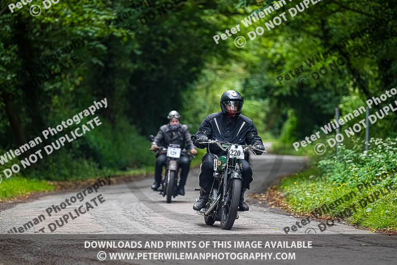 Vintage motorcycle club;eventdigitalimages;no limits trackdays;peter wileman photography;vintage motocycles;vmcc banbury run photographs